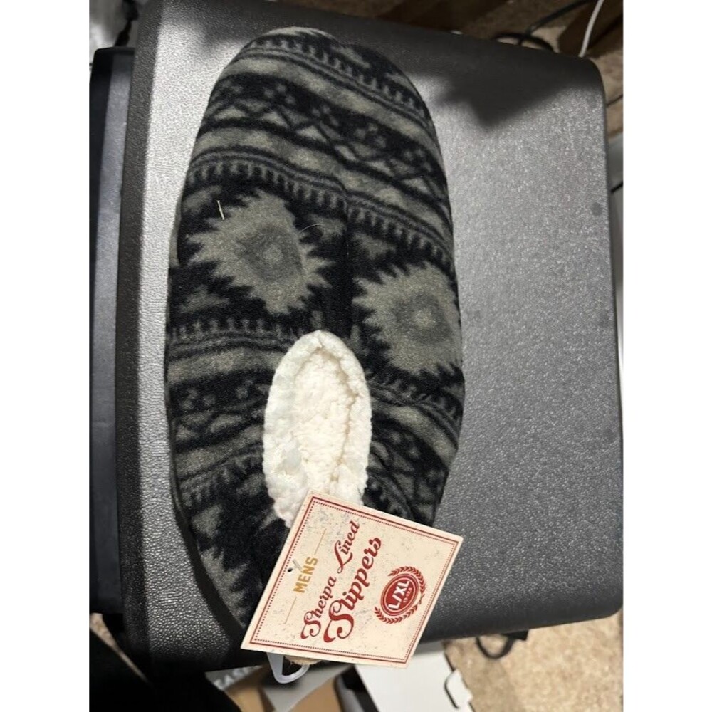 sherpa lined slippers mens L/XL size 10-12.5